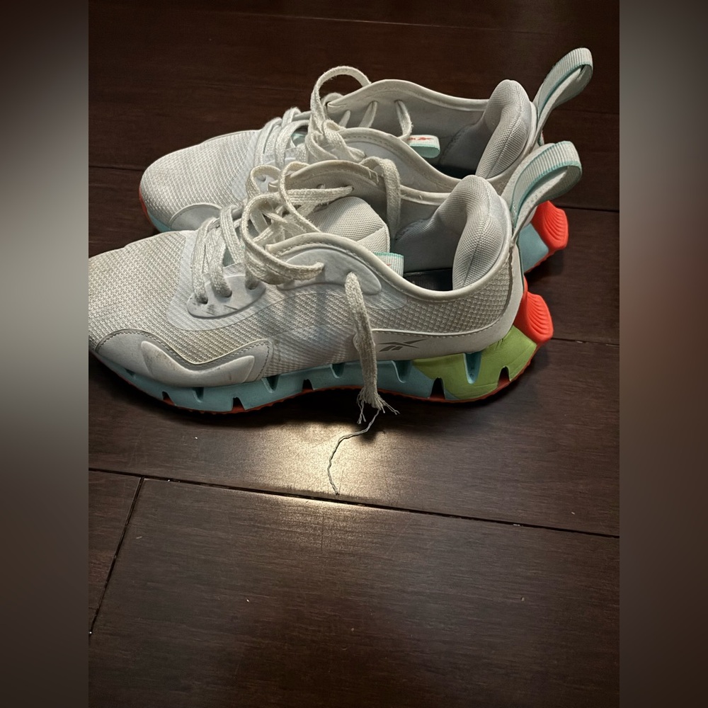 Reebok ZigTech White Sneakers in size 9.5 - Picture 6 of 8
